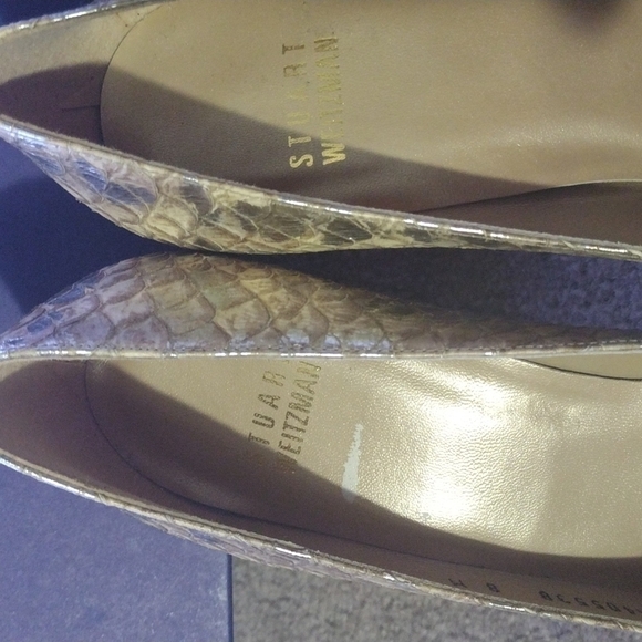 STUART Weitzman honey Mica python size 8m pumps heels - Picture 12 of 12